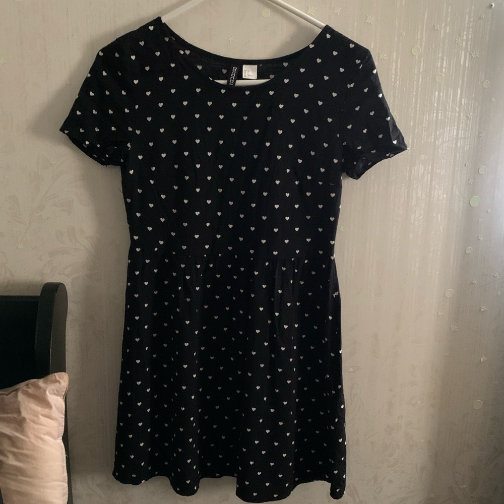 🥰EUC Divided by H&M Heart Polkadot Dress